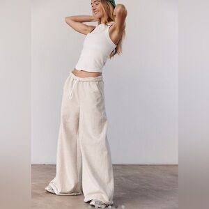 NWOT FREE PEOPLE MOVEMENT WIDE LEG SWEAT PANTS XL